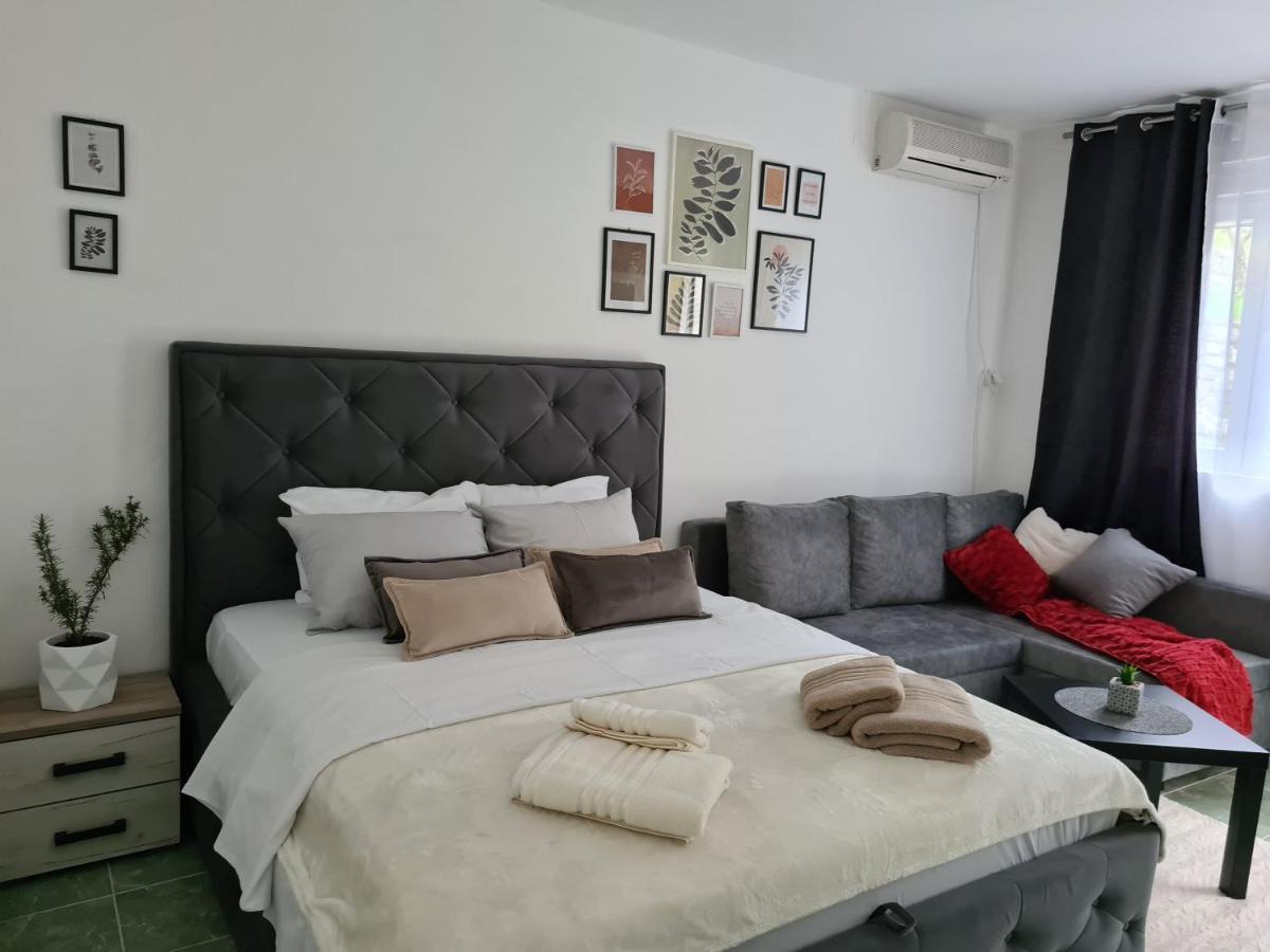 Apartman Rosemary Ilha Ilha Sveti Stefan Exterior foto